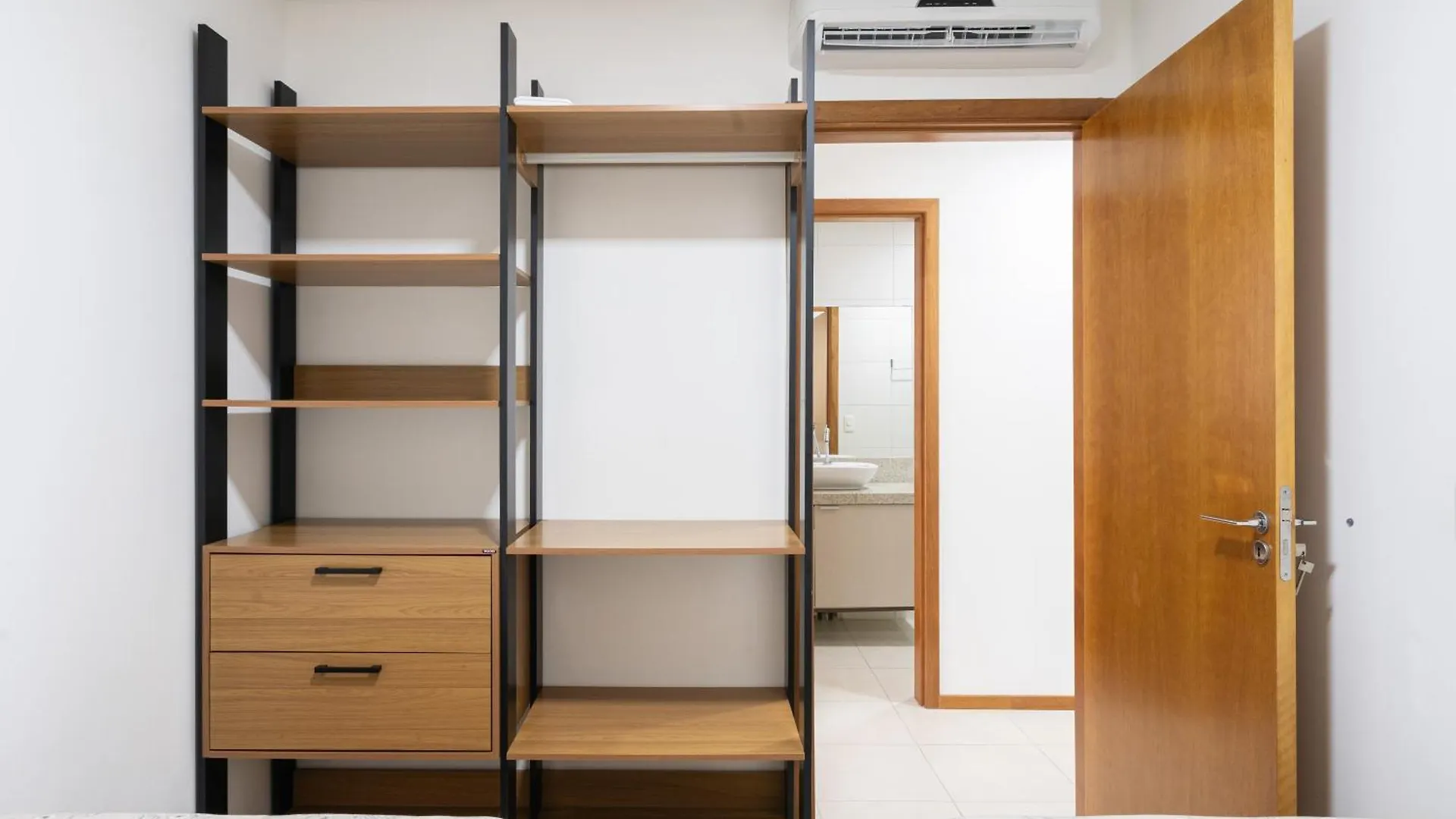 Apto Vista Mar Home Club Pe Na Areia 3 Quartos Ares Condicionados Cozinha Completa Piscina Aquecida Jacuzzi Sauna Academia Quadra Playground Salao De Jogos 15Min Do Beto Carrero Piçarras 브라질